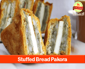 Aloo-Paneer Bread Pakora Recipe